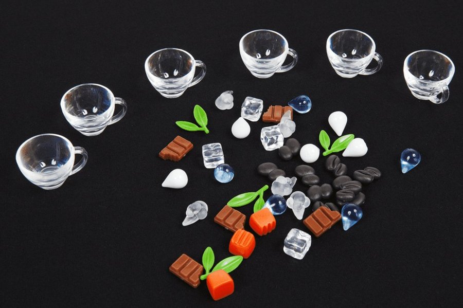 コーヒーラッシュのカップと材料コマ